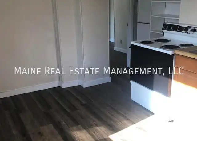 Property at 236 York St Apt 1, Bangor, ME, 04401, 1 bed, 1 bath, [object Object]