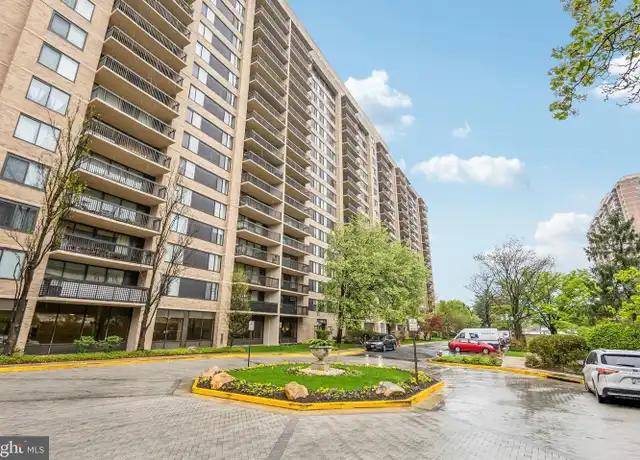 Property at 3713 S George Mason Dr Unit 1306W, Falls Church, VA, 22041, 3 beds, 2.5 baths, [object Object]