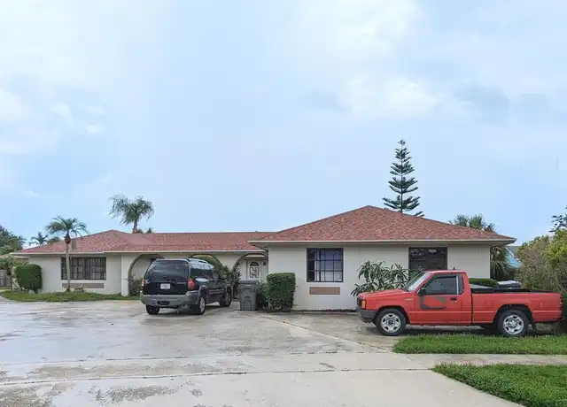 Property at 9214 E Highland Pines Blvd, Palm Beach Gardens, FL, 33418, 2 beds, 1.5 baths, [object Object]