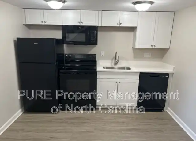 Property at 1105 Jackson St, Kannapolis, NC, 28083, 2 beds, 1 bath, [object Object]