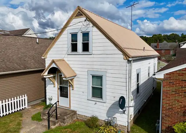 Property at 1234 3rd Ave, Ford City, PA, 16226, 2 beds, 1 bath, [object Object]