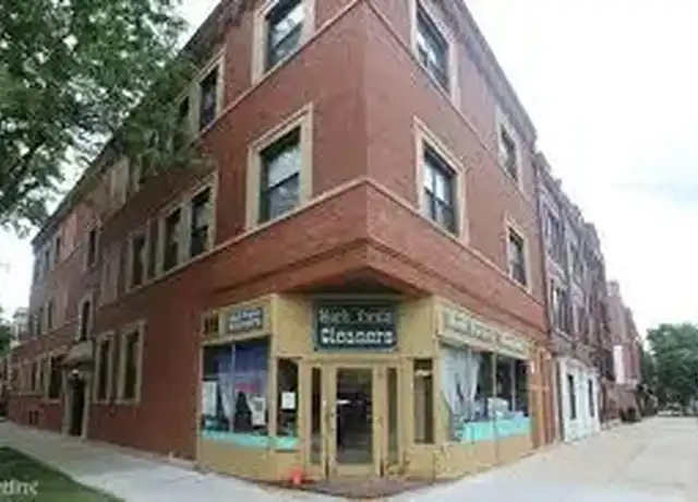 Property at 3609 N Lakewood Ave Unit 2N, Chicago, IL, 60613, 3 beds, 2 baths, [object Object]