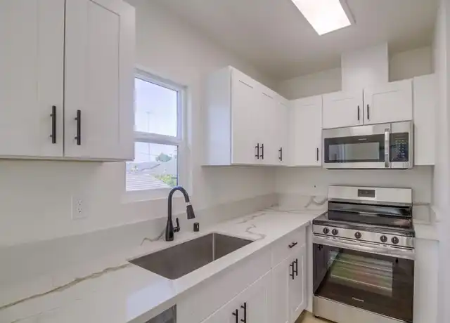 Property at 1237 Lincoln Ave Unit 1235 2, San Diego, CA, 92103, 1 bed, 1 bath, [object Object]