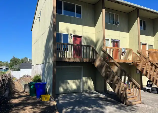 Property at 12042 SE Raymond St Unit 12042, Portland, OR, 97266, 2 beds, 1.5 baths, [object Object]
