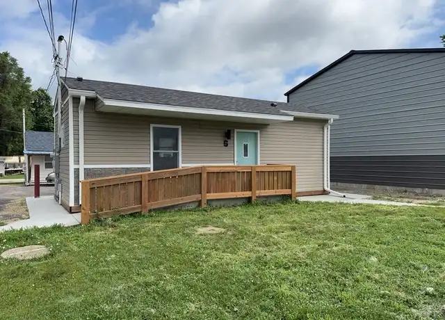 Property at 1600 North Ave Unit 6, Crystal Lake, IL, 60014, 1 bed, 1 bath, [object Object]