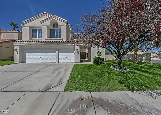 Property at 29 Crown Valley Dr, Henderson, NV, 89074, 5 beds, 4 baths, [object Object]