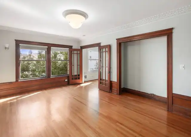 Property at 1450 Alice St Unit 19, Oakland, CA, 94612, 2 beds, 1 bath, [object Object]