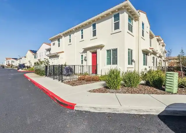 Property at 5301 E Commerce Way, Sacramento, CA, 95835, 3 beds, 3 baths, [object Object]