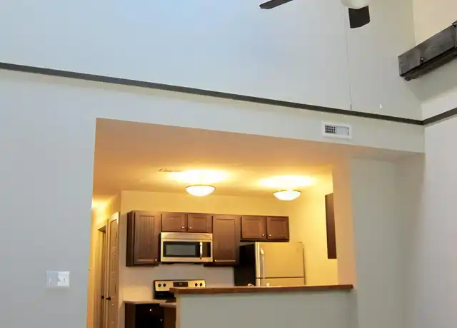 Property at 701 Jefferson Ave Unit 107, South Boston, VA, 24592, 2 beds, 2 baths, [object Object]