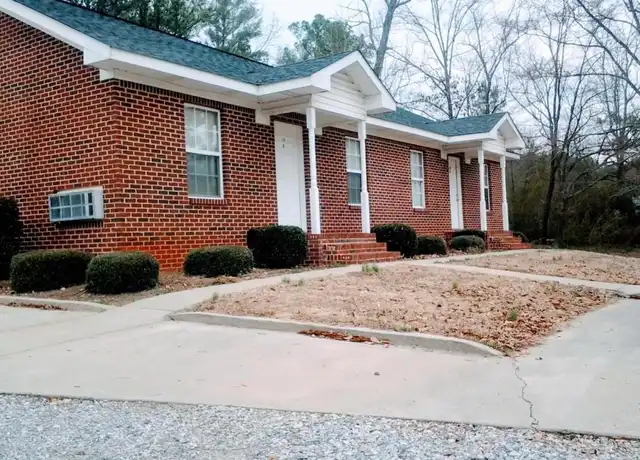 Property at 1620 Old Shocco Rd, Talladega, AL, 35160, 1 bed, 1 bath, [object Object]