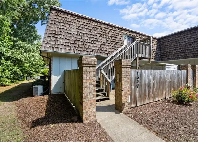 Property at 1647 Ocean Bay Dr, Virginia Beach, VA, 23454, 2 beds, 2 baths, [object Object]