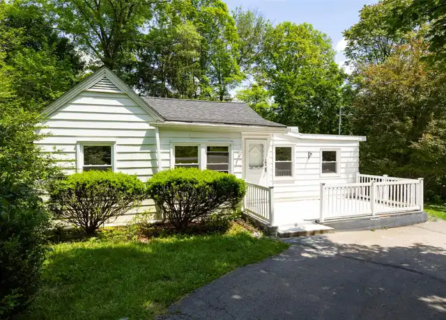 Property at 143 Vassar Rd, Poughkeepsie, NY, 12603, 3 beds, 1 bath, [object Object]