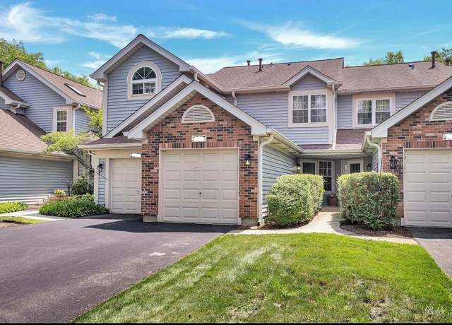Photo of 1056 Lakewood Cir, Carol Stream, IL 60188