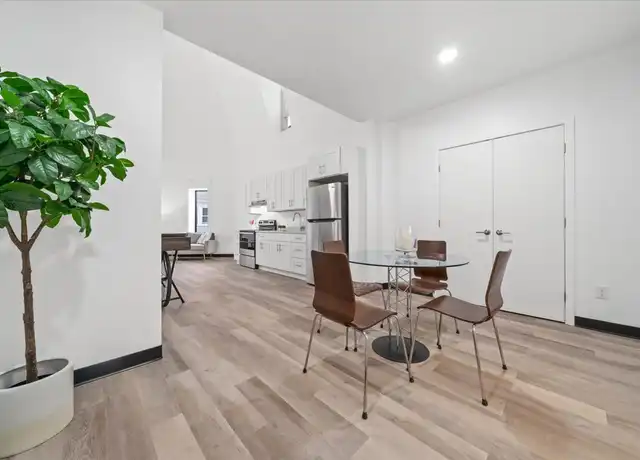 Property at 401 Olo St, Woonsocket, RI, 02895, 1 bed, 1 bath, [object Object]