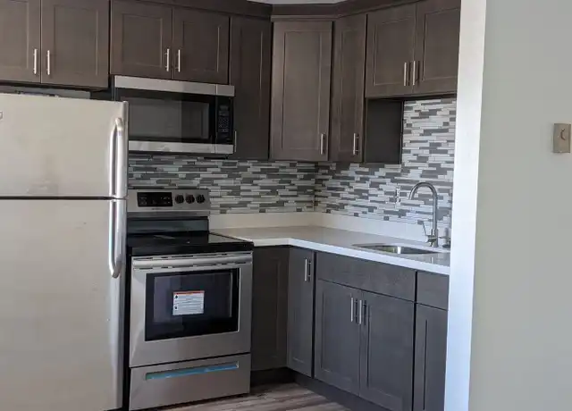 Property at 12050 31st Ave NE Unit 8, Seattle, WA, 98125, 1 bed, 1 bath, [object Object]