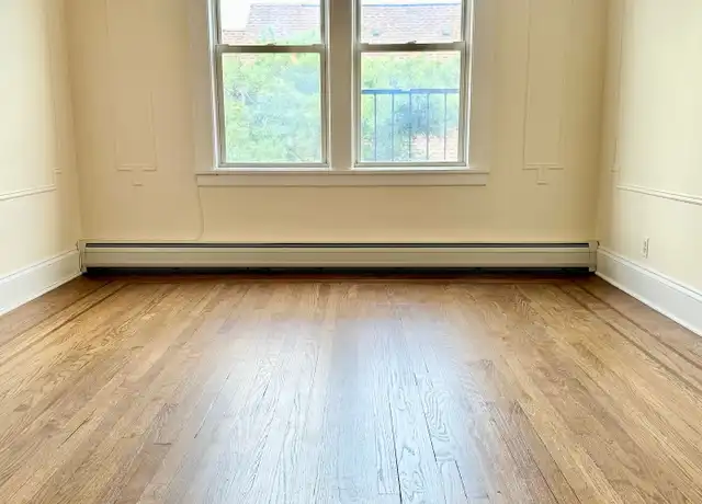 Property at 100 Mill St Unit 6, Westwood, NJ, 07675, 2 beds, 1 bath, [object Object]