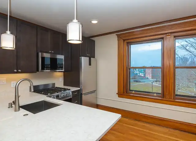 Property at Harbor Point Salem - 20 Harbor St, Salem, MA, 01970, 1 bed, 1 bath, [object Object]