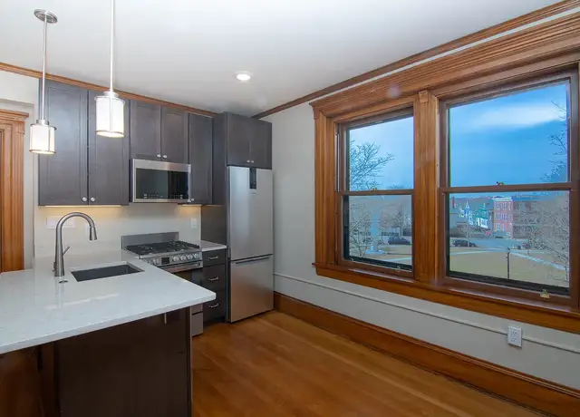 Photo of 20 Harbor St, Salem, MA 01970