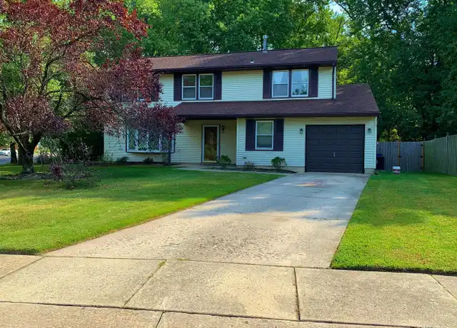 Property at 200 Glenview Ct, Marlton, NJ, 08053, 4 beds, 2.5 baths, [object Object]