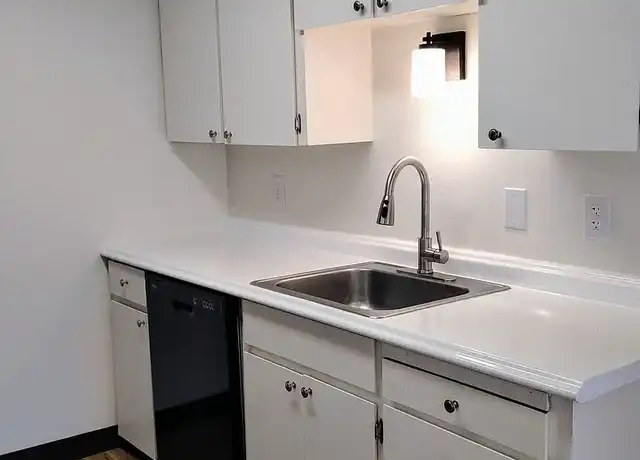 Property at The Rochelle Apartments - 17350 SW Shaw St, Beaverton, OR, 97078, 2 beds, 1 bath, [object Object]