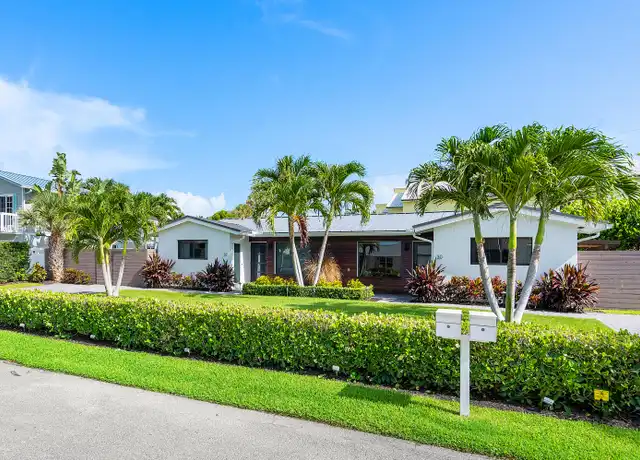 Property at 30 Hersey Dr, Ocean Ridge, FL, 33435, 4 beds, 4 baths, [object Object]