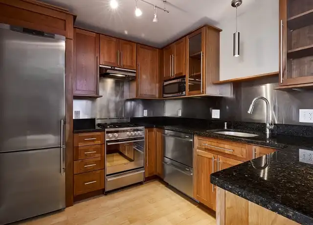 Property at 85 E India Row Unit 28D, Boston, MA, 02110, 1 bed, 1 bath, [object Object]