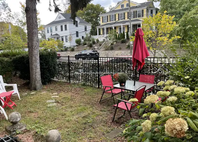 Property at 811 Washington St Unit 3, Brookline, MA, 02446, 3 beds, 2 baths, [object Object]