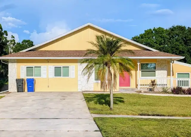 Property at 505 Devonshire St, Oldsmar, FL, 34677, 5 beds, 2 baths, [object Object]