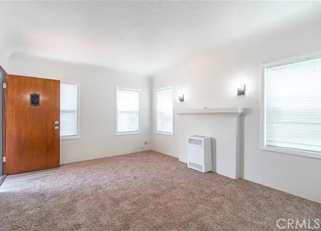 Property at 713 W 14th St Unit 713, San Pedro, CA, 90731, 1 bed, 1 bath, [object Object]