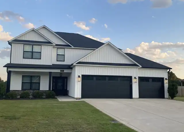 Property at 2314 Northway Ct, Hope Mills, NC, 28348, 5 beds, 3.5 baths, [object Object]