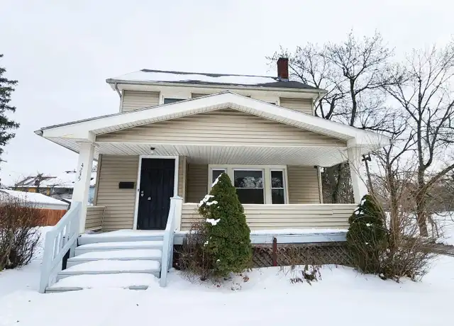 Property at 4235 E 111th St, Cleveland, OH, 44105, 4 beds, 1 bath, [object Object]