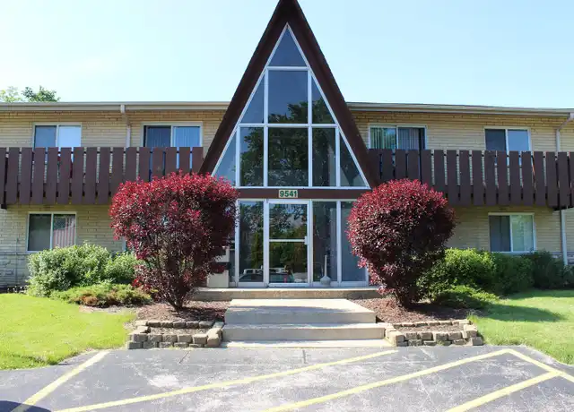 Property at 9535-9545 W Oklahoma Ave Unit 35-109, Milwaukee, WI, 53227, 2 beds, 1 bath, [object Object]