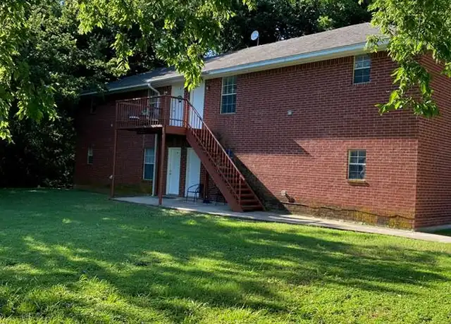 Property at 105 N Wilson St Unit D, Boyd, TX, 76023, 2 beds, 1 bath, [object Object]