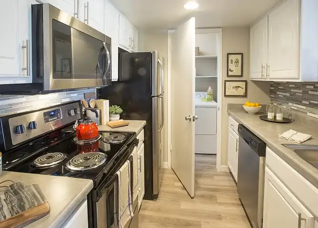 Photo of 333 E Enos Dr, Santa Maria, CA 93454