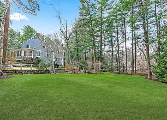 Photo of 22 Chadwick Rd Unit 22, Weston, MA 02493