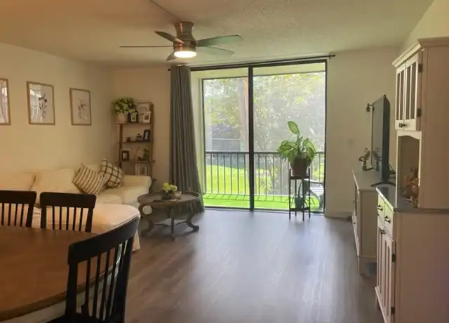 Property at 5160 Las Verdes Cir #203, Delray Beach, FL, 33484, 2 beds, 2 baths, [object Object]