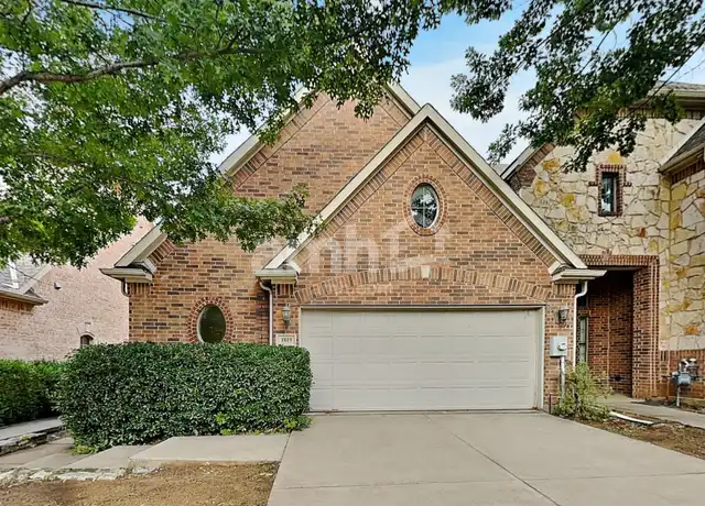 Property at 1819 Leann Ln, Irving, TX, 75061, 3 beds, 2.5 baths, [object Object]