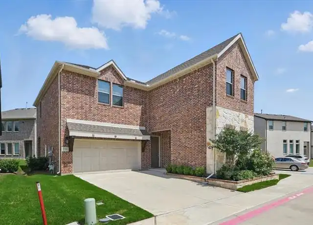 Property at 211 Harper St, Irving, TX, 75063, 4 beds, 3 baths, [object Object]