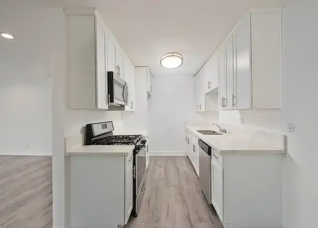 Property at 5415 Newcastle Ave, Encino, CA, 91316, 3 beds, 2 baths, [object Object]