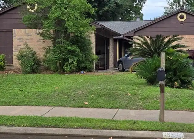 Property at 18930 Pine Trace Ct, Humble, TX, 77346, 3 beds, 2 baths, [object Object]