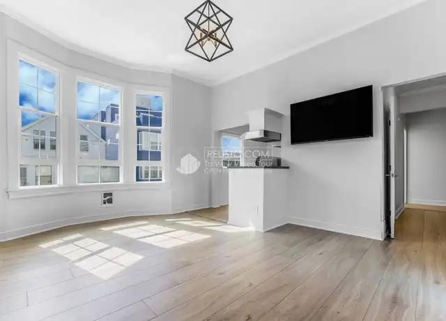 Property at 1069 Capp St Unit 5, San Francisco, CA, 94110, 2 beds, 1 bath, [object Object]