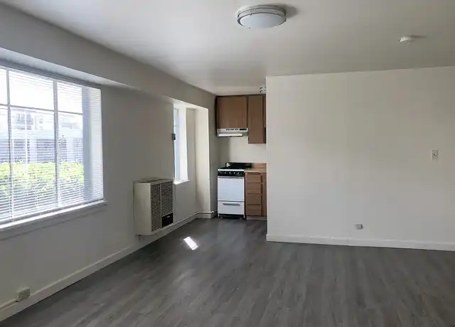 Property at Curtiss Apartments - 5227 Leary Ave NW, Seattle, WA, 98107, 0-1 beds, 1 bath, [object Object]