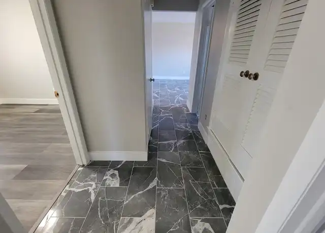 Property at 109 Baron Pl, Grand Prairie, TX, 75051, 3 beds, 1 bath, [object Object]
