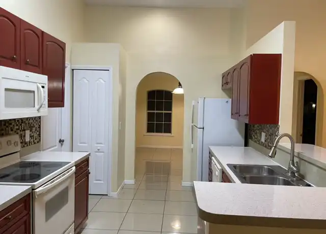 Property at 808 Wakefield Way, Kissimmee, FL, 34758, 4 beds, 2 baths, [object Object]