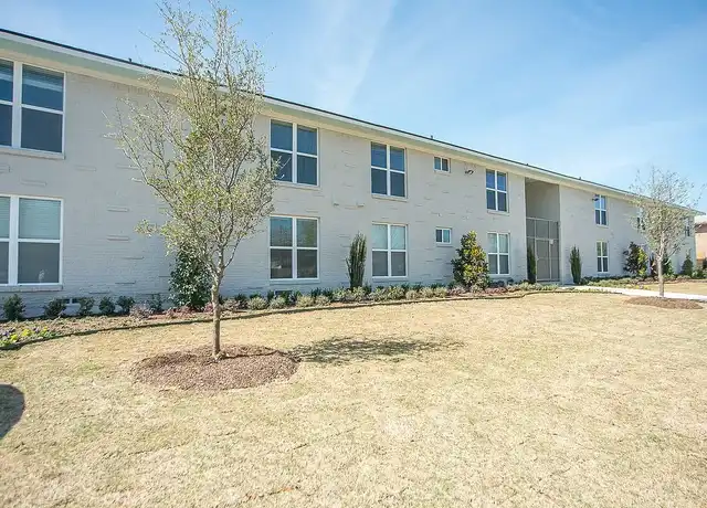 Property at 1809 Bennett Ave, Dallas, TX, 75206, 1 bed, 1 bath, [object Object]