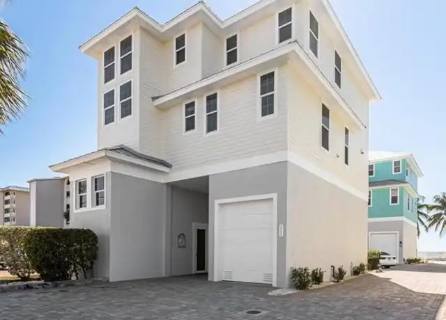 Property at 260 Key West Ct, Fort Myers Beach, FL, 33931, 3 beds, 3.5 baths, [object Object]
