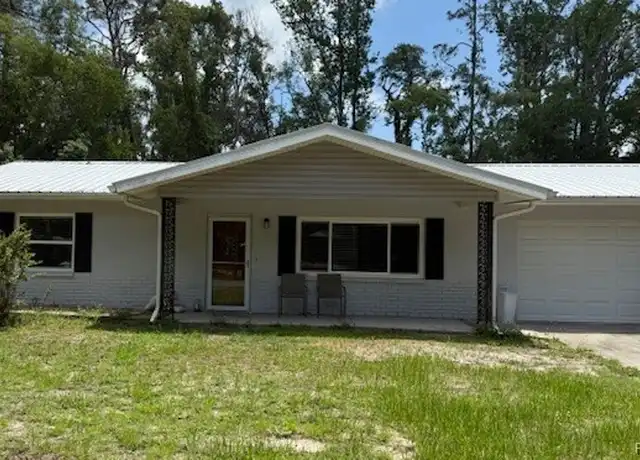 Property at 410 NE 11th St, Crystal River, FL, 34428, 2 beds, 1 bath, [object Object]