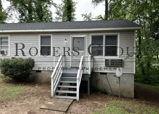 Property at 109 Holly Ct, Henderson, NC, 27536, 2 beds, 1 bath, [object Object]
