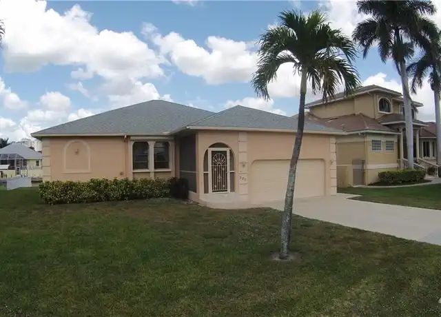 Property at 389 Heron Ave, Naples, FL, 34108, 3 beds, 2 baths, [object Object]