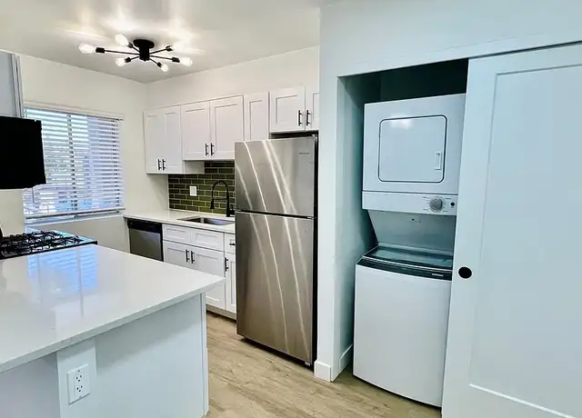 Photo of 950 S Terrace Rd, Tempe, AZ 85281